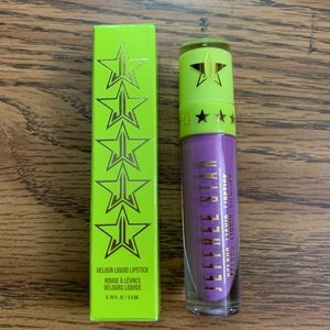 Jstar Lippies